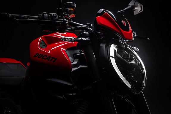 Ducati Monster 7 of 10