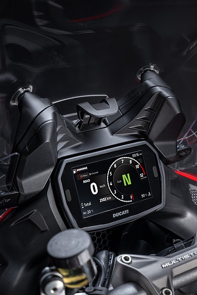 Ducati Multistrada V2S 7 of 15