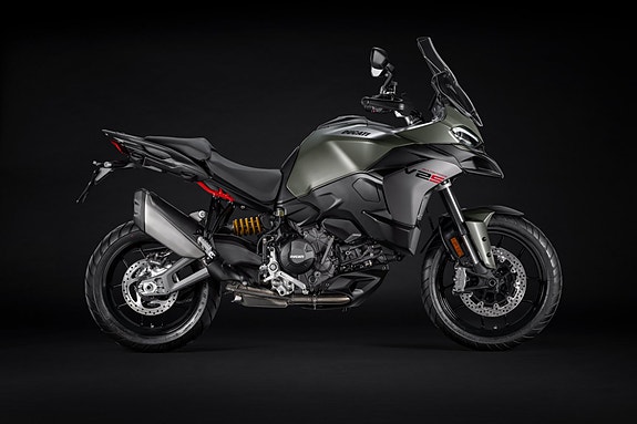 Ducati Multistrada V2S 12 of 15