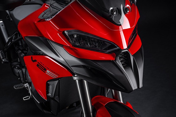 Ducati Multistrada V2S 9 of 15