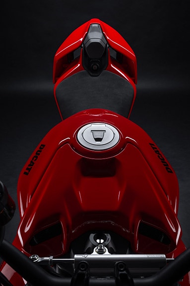 Ducati Streetfighter V4S 9 of 10