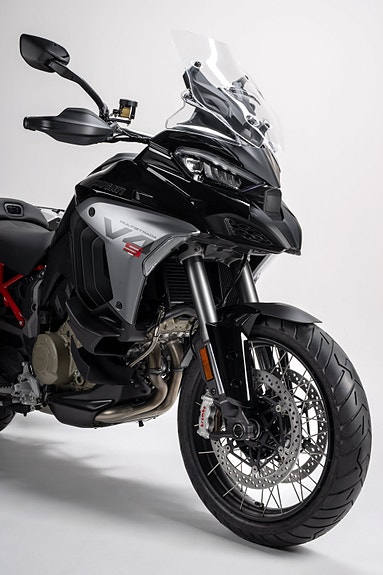 Ducati Multistrada V4S 5 of 9