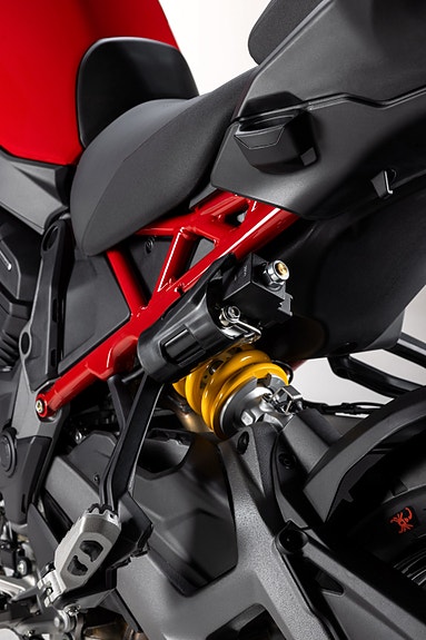 Ducati Multistrada V4S 6 of 9