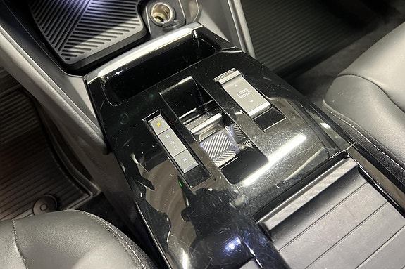 Citroen E-C4 14 of 30