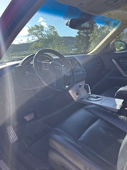 Infiniti FX35 9 of 10