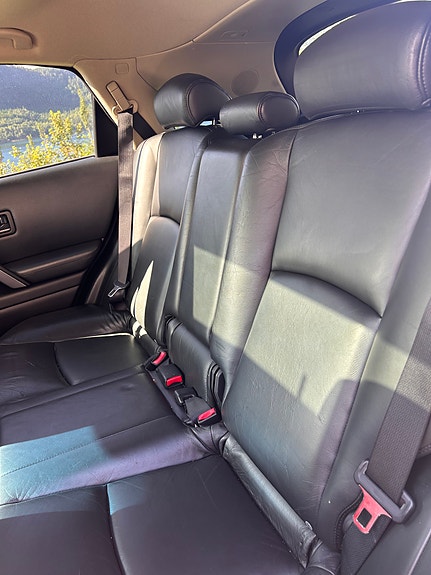 Infiniti FX35 8 of 10