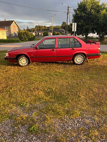 Volvo 940 2 of 5