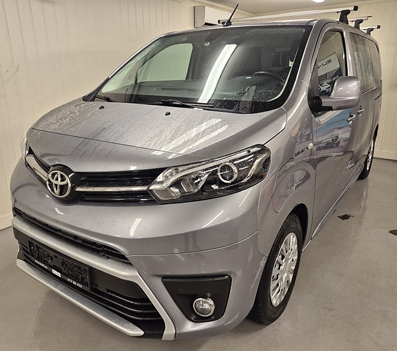 Toyota Proace 2 of 5