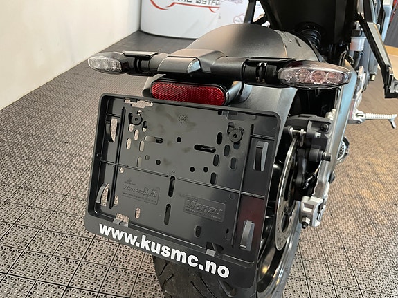 Triumph Trident 660 *** MIVV EFFEKTANLEGG * SERVICE/GARANTI *** 13 of 30