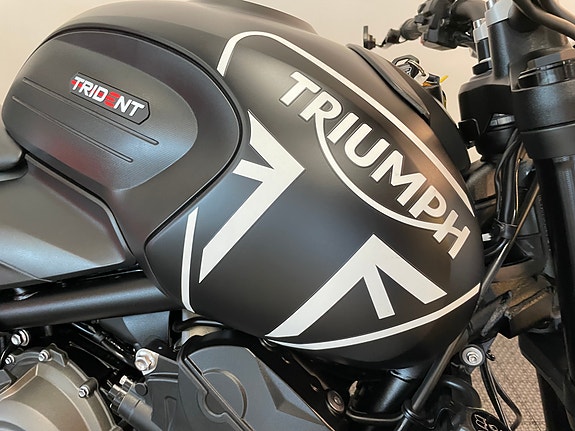 Triumph Trident 660 *** MIVV EFFEKTANLEGG * SERVICE/GARANTI *** 24 of 30