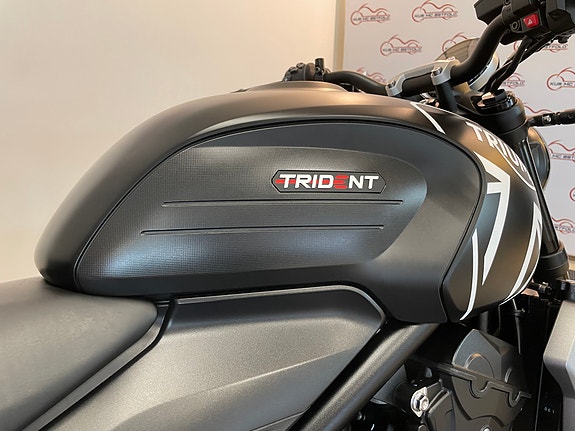 Triumph Trident 660 *** MIVV EFFEKTANLEGG * SERVICE/GARANTI *** 23 of 30