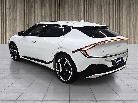 Kia EV6 5 of 5