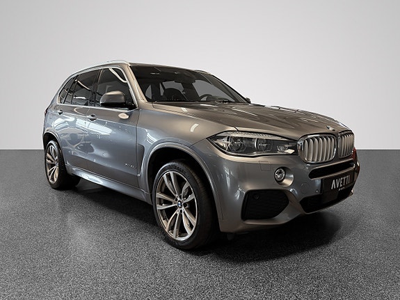 BMW X5 3 of 5