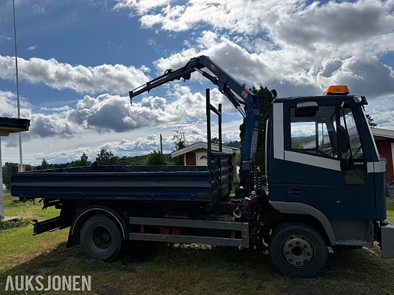 Iveco Eurocargo kranbil med 3 veis tipp 5 of 5