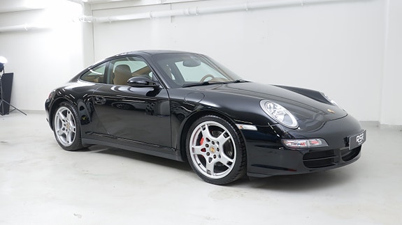 Porsche 911 22 of 27