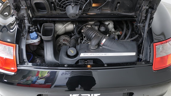 Porsche 911 14 of 27