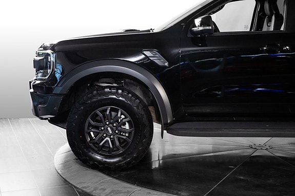 Ford Ranger Raptor 4 of 5