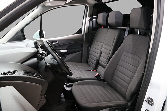Ford Transit Connect 11 of 25