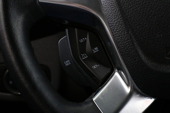 Ford Transit Connect 15 of 25