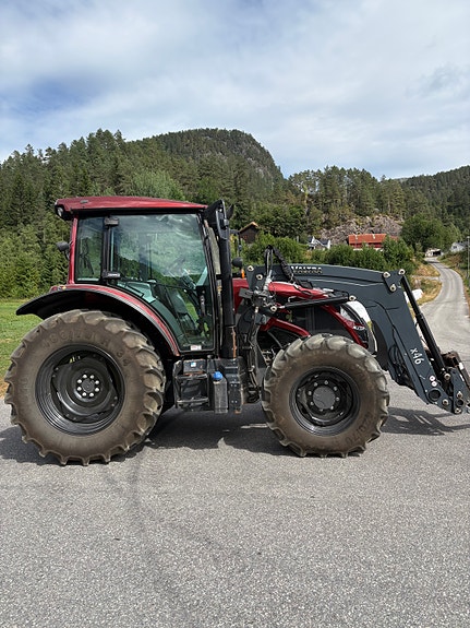 Valtra A115 3 of 24