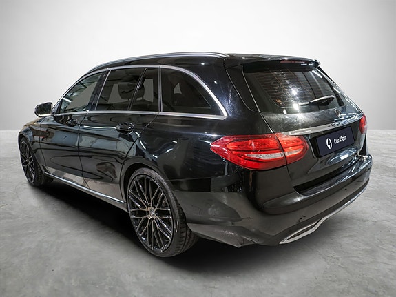 Mercedes-Benz C180 3 of 5