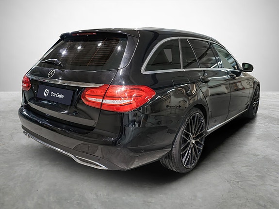 Mercedes-Benz C180 5 of 5