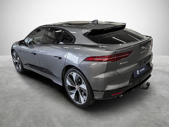 Jaguar I-PACE 3 of 5