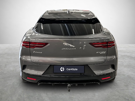 Jaguar I-PACE 4 of 5