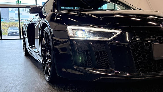 Audi R8 5 of 5