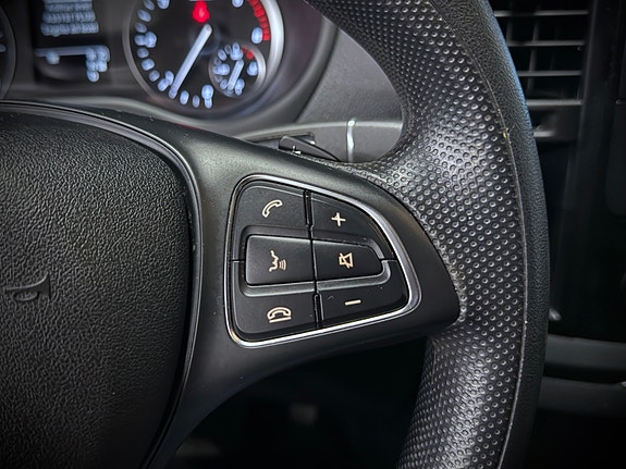 Mercedes-Benz Vito 114 13 of 23