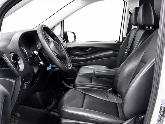 Mercedes-Benz Vito 114 9 of 23