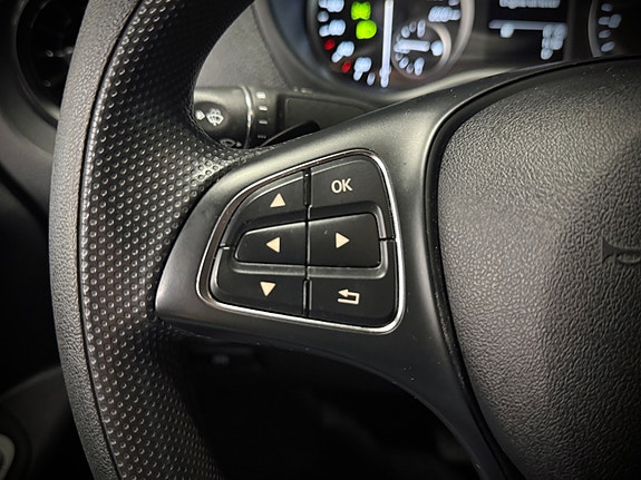 Mercedes-Benz Vito 114 12 of 23