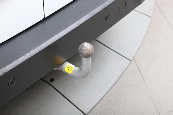 Ford Transit Connect 7 of 26