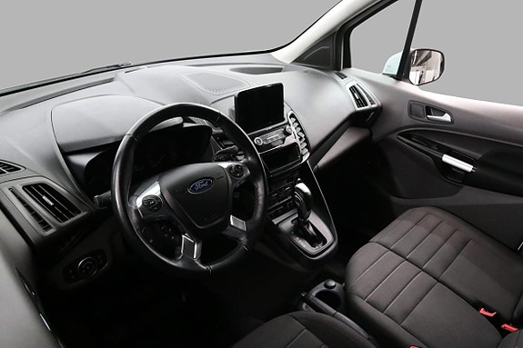 Ford Transit Connect 13 of 26