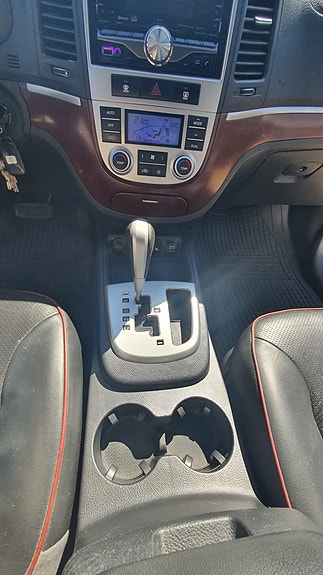 Hyundai Santa Fe 4 of 5