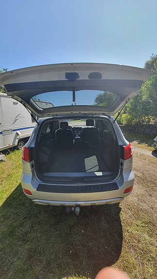 Hyundai Santa Fe 17 of 30