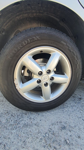 Hyundai Santa Fe 24 of 30