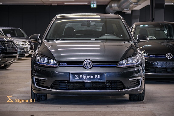 Volkswagen Golf VII 3 of 5