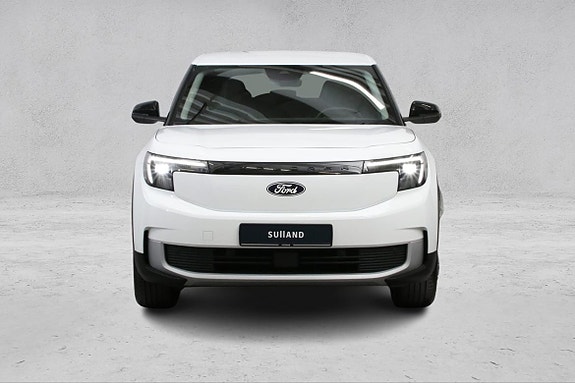 Ford Explorer 8 of 25