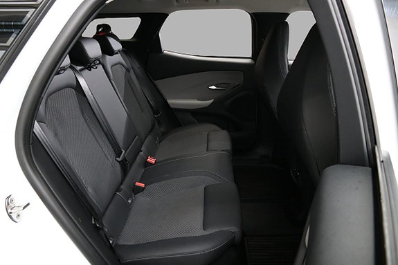Ford Explorer 14 of 25