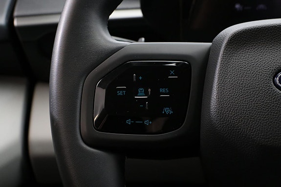 Ford Explorer 16 of 25