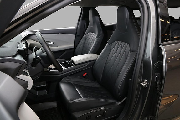 Ford Explorer 9 of 27
