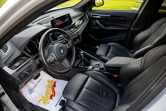 BMW X1 4 of 5