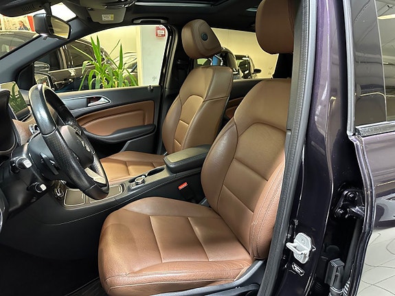 Mercedes-Benz B180 10 of 30