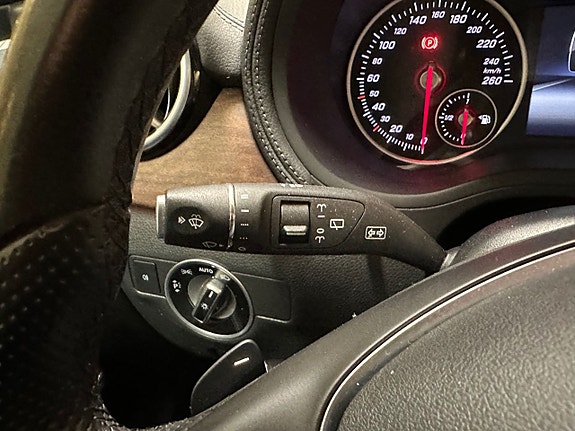 Mercedes-Benz B180 18 of 30