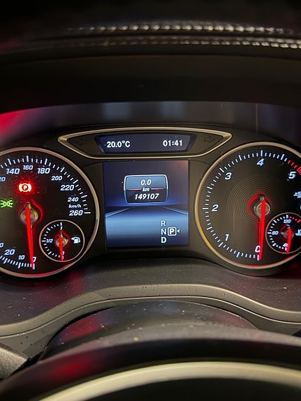 Mercedes-Benz B180 14 of 30
