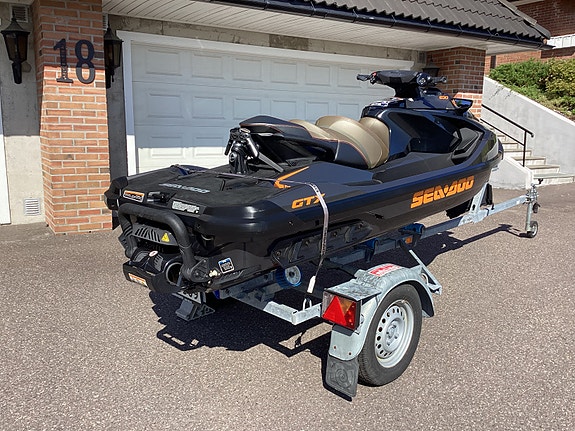 SE HER. SEADOO 230 GTX kun 46 timer. 3 of 16
