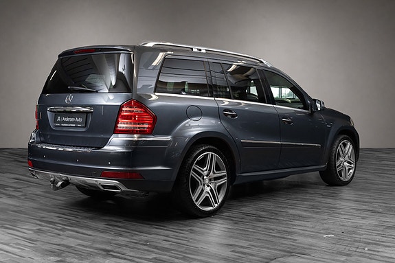 Mercedes-Benz GL350 5 of 5