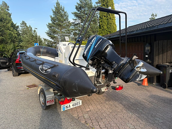 Bombard 600 DB Explorer m Mercury 115 Optimax og henger. 3 of 5
