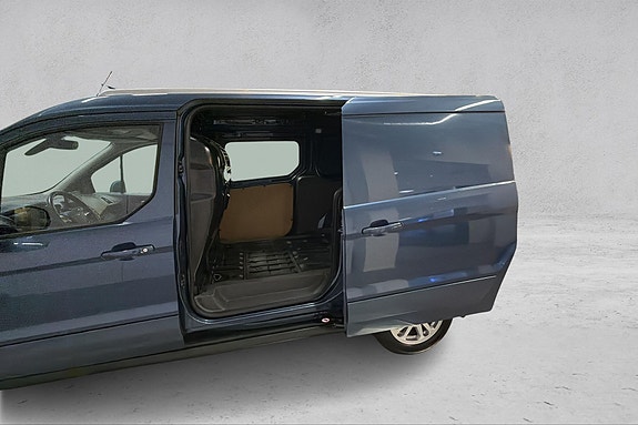 Ford Transit Connect 9 of 20